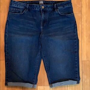 Soho New York & Co Jean Bermudas